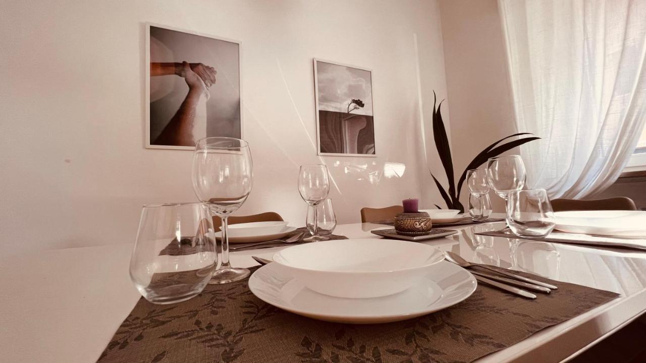 White House Lounge Supreme Apartment Udine Eksteriør bilde